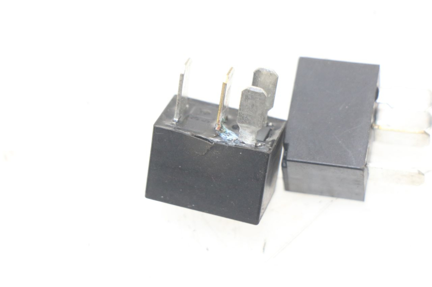 photo de RELÉ ELÉTRICO JM MOTORS F45i 4T 50 (2020 - 2023) - Detalhe da peça