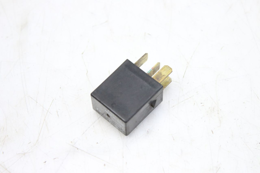 photo de RELÉ ELÉTRICO HONDA FES S-WING SWING ABS 125 (2007 - 2015) - Detalhe da peça