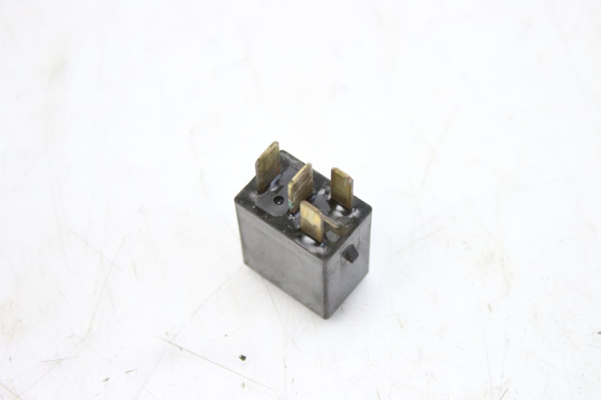 photo de RELÉ ELÉTRICO HONDA FES S-WING SWING ABS 125 (2007 - 2015) - Ampliação técnica