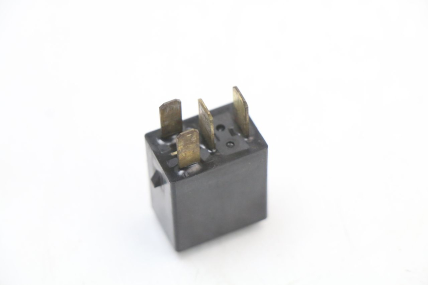 photo de RELÉ ELÉTRICO HONDA FES S-WING SWING ABS 125 (2007 - 2015) - Ampliação técnica