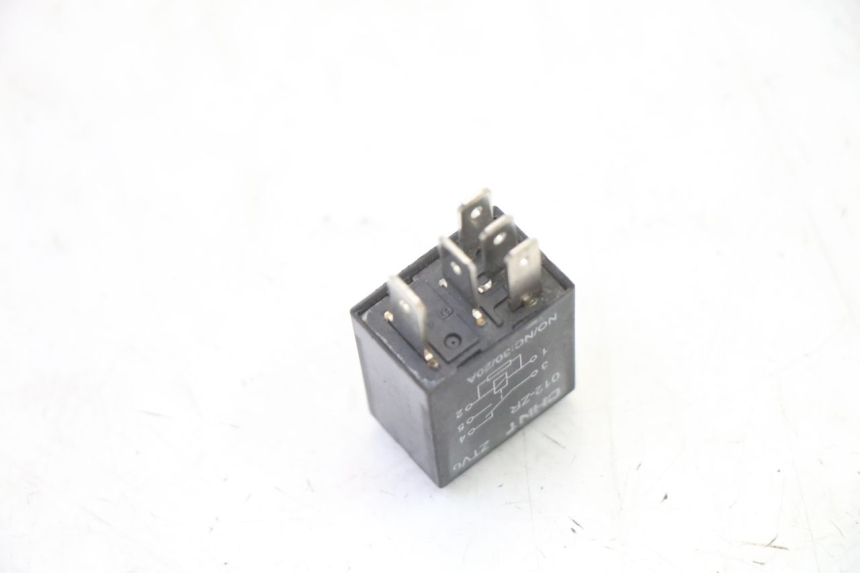 photo de RELÉ ELÉTRICO SYM FIDDLE 2 S 125 (2012 - 2014) - Zoom do estado de desgaste