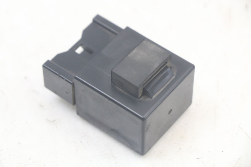 photo de RELÉ ELÉTRICO YAMAHA FJR ABS 1300 (2006 - 2012) - Outro ângulo de visão