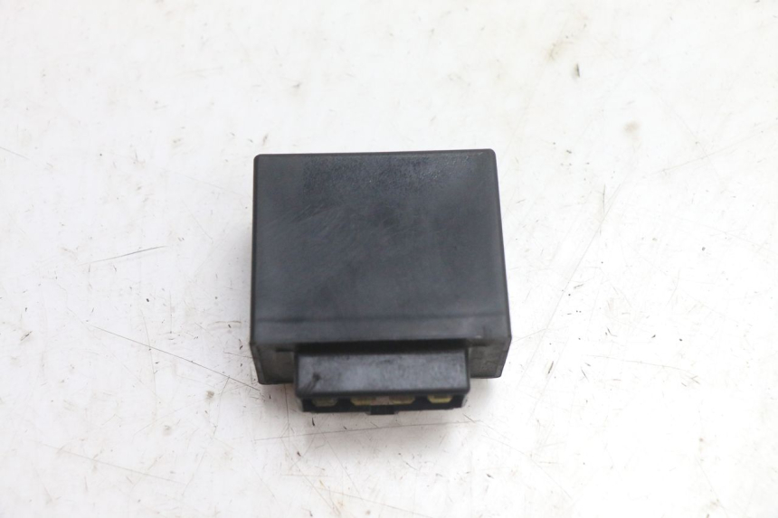photo de RELÉ ELÉTRICO YAMAHA FJR 1300 (2001 - 2005) - Detalhe da peça