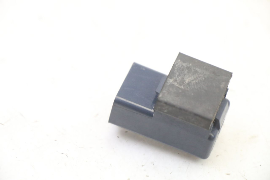 photo de RELÉ ELÉTRICO MBK FLAME X 125 (2007 - 2016) - Outro ângulo de visão