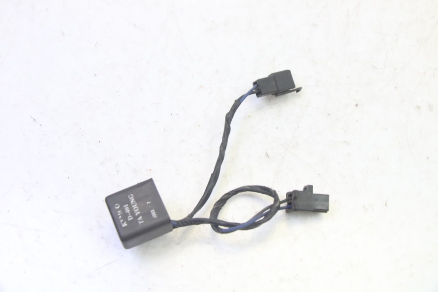 photo de RELÉ ELÉTRICO KYMCO GRAND DINK 125 (2002 - 2007) - Zoom do estado de desgaste