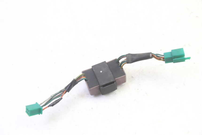 photo de RELÉ ELÉTRICO KYMCO GRAND DINK 125 (2002 - 2007) - Zoom do estado de desgaste