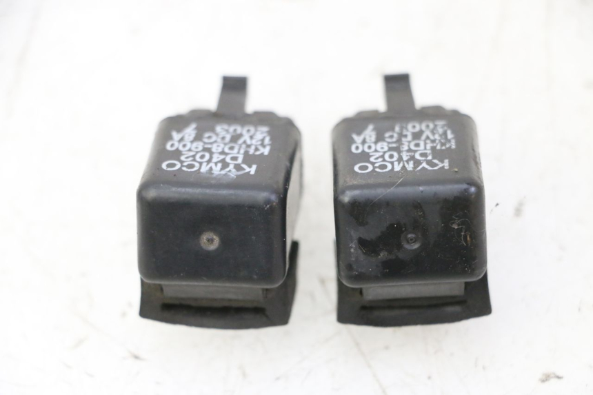 photo de RELÉ ELÉTRICO KYMCO GRAND DINK 125 (2002 - 2007) - Outro ângulo de visão