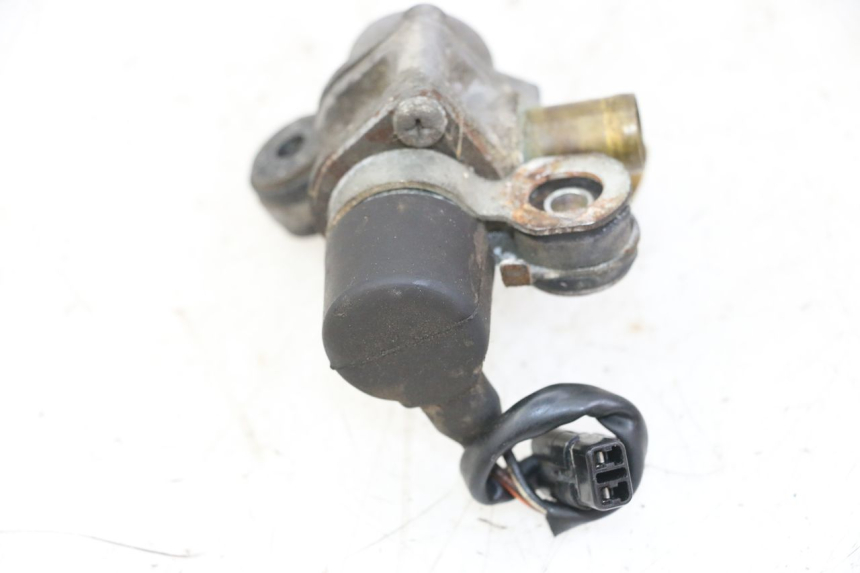 photo de RELÉ ELÉTRICO HONDA FES S-WING SWING 125 (2007 - 2015) - Detalhe da peça