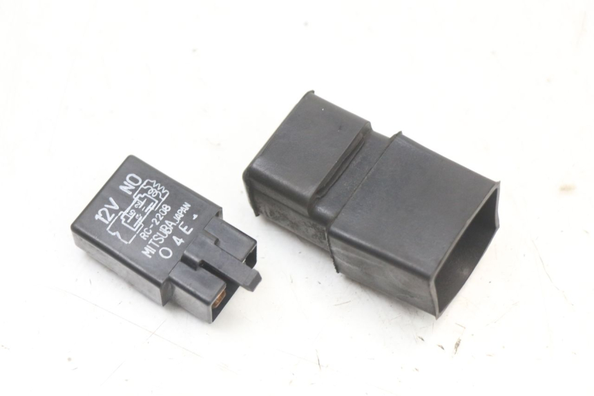 photo de RELÉ ELÉTRICO HONDA NES AROBASE 125 (2000 - 2003) - Vista principal