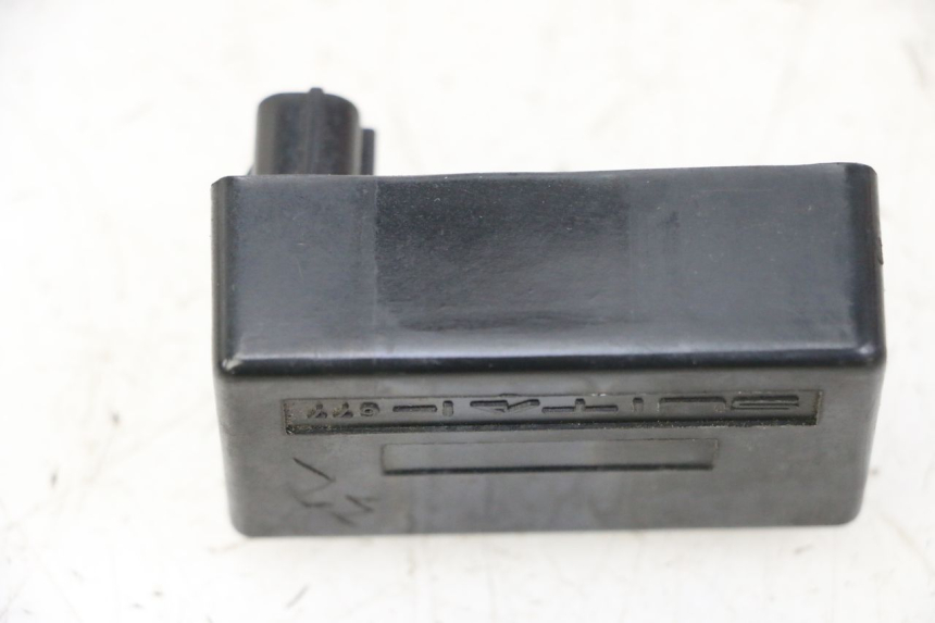 photo de RELÉ ELÉTRICO SYM JOYMAX 125 (2010 - 2017) - Outro ângulo de visão