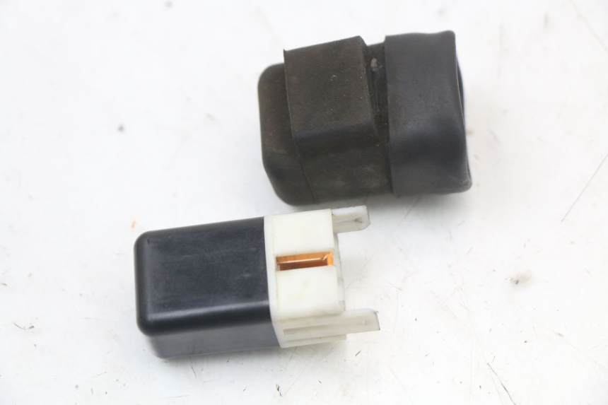 photo de RELÉ ELÉTRICO KAWASAKI ZR7 ZR-7 S 750 (1999 - 2004) - Ampliação técnica