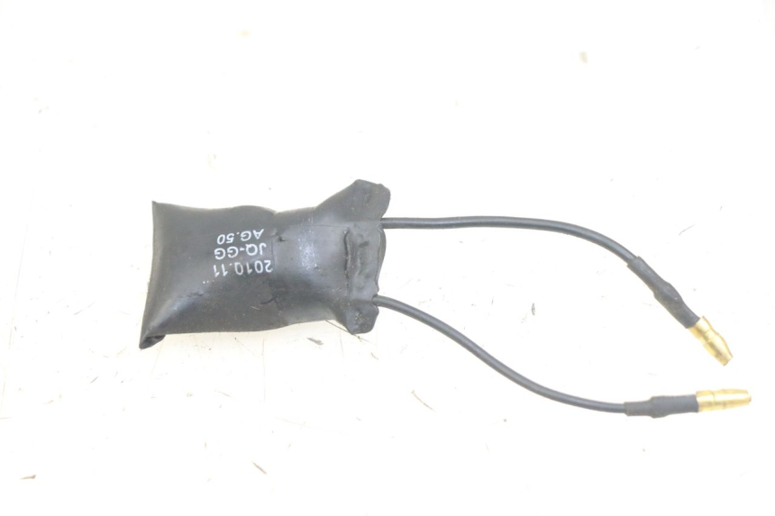 photo de RELÉ ELÉTRICO PEUGEOT KISBEE 4T 50 (2010 - 2017) - Zoom do estado de desgaste
