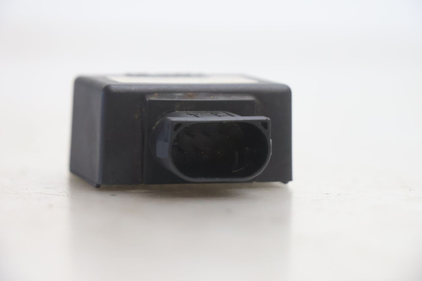 photo de RELÉ ELÉTRICO PEUGEOT LUDIX ONE 14P 50 (2004 - 2013) - Zoom do estado de desgaste