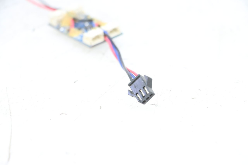 photo de RELÉ ELÉTRICO DUALTRON MINI SPECIAL 1 - Detalhe da peça