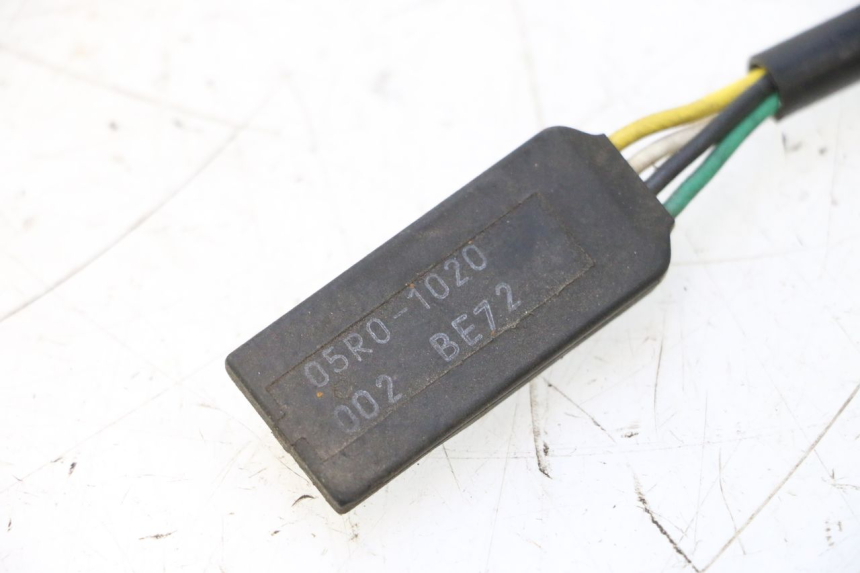 photo de RELÉ ELÉTRICO SYM MIO 50 (2005 - 2010) - Detalhe da peça