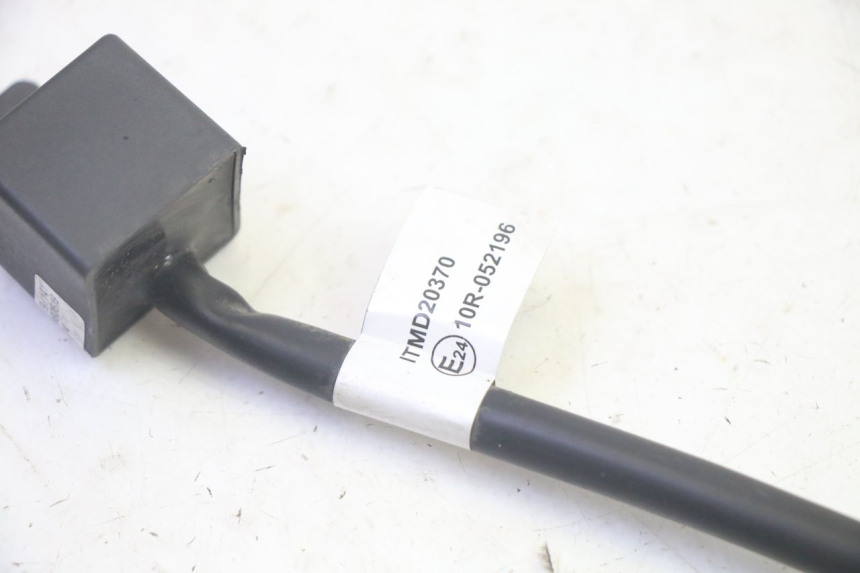 photo de RELÉ ELÉTRICO PIAGGIO MP3 HPE 350 (2018 - 2020) - Zoom do estado de desgaste