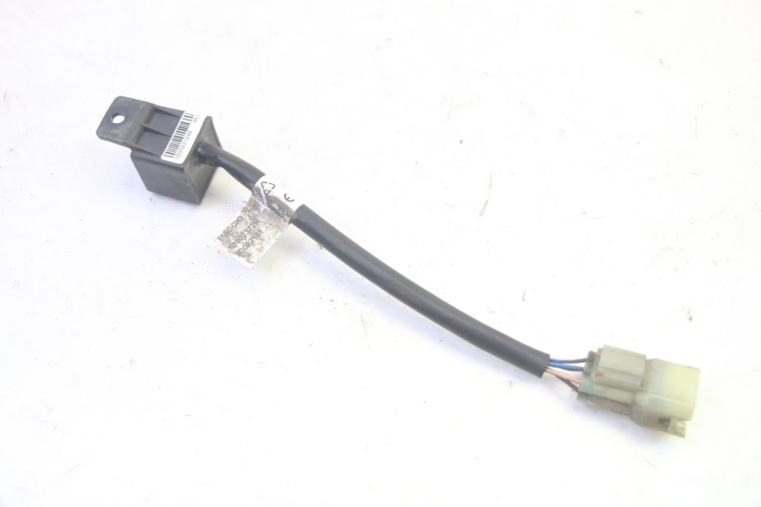 photo de RELÉ ELÉTRICO PIAGGIO MP3 HPE 350 (2018 - 2020) - Outro ângulo de visão
