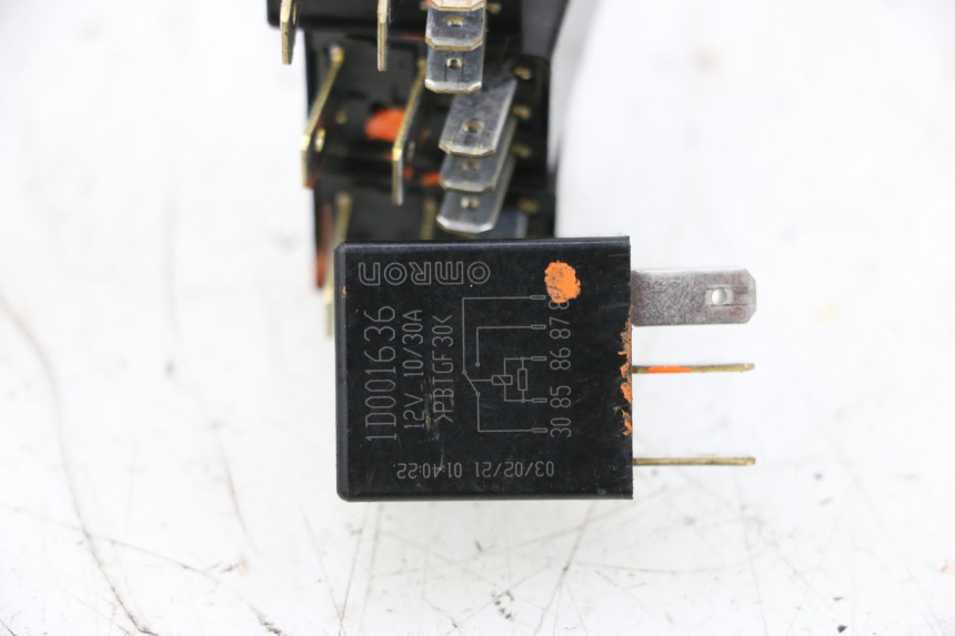 photo de RELÉ ELÉTRICO PIAGGIO MP3 HPE 300 (2019 - 2026) - Detalhe da peça