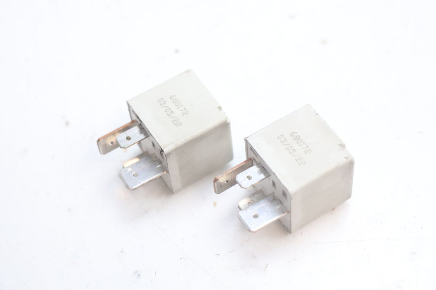 photo de RELÉ ELÉTRICO PIAGGIO MP3 HPE 530 (2022 - 2026) - Detalhe da peça
