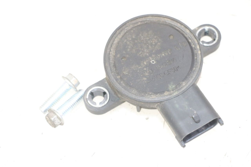 photo de RELÉ ELÉTRICO PIAGGIO MP3 LT 300 (2010 - 2016) - Zoom do estado de desgaste