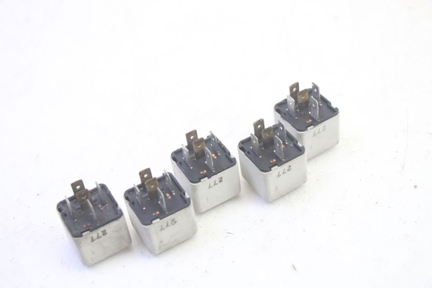 photo de RELÉ ELÉTRICO PIAGGIO MP3 LT 400 (2007 - 2012) - Ampliação técnica