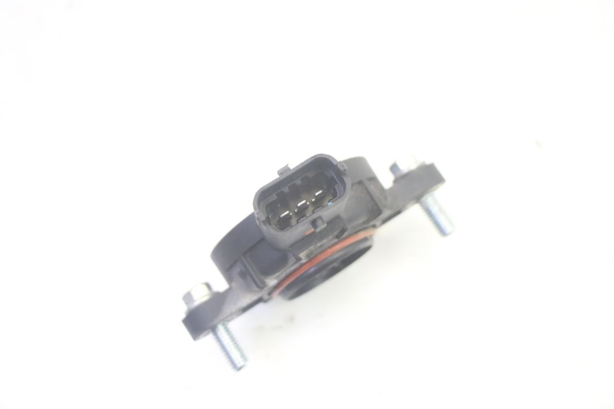 photo de RELÉ ELÉTRICO PIAGGIO MP3 LT 400 (2007 - 2012) - Outro ângulo de visão