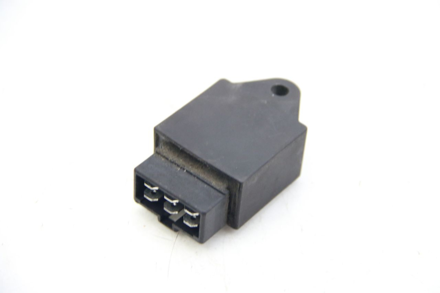 photo de RELÉ ELÉTRICO PIAGGIO MP3 125 (2006 - 2014) - Zoom do estado de desgaste