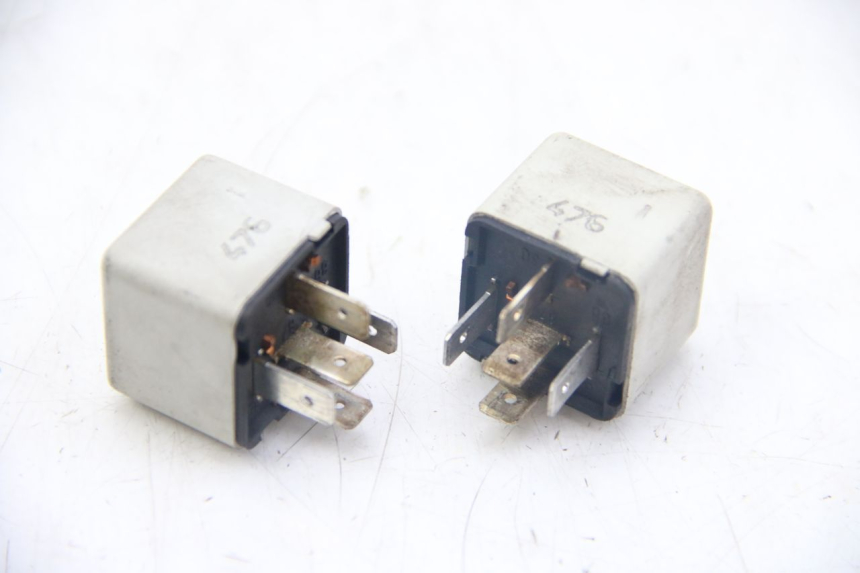 photo de RELÉ ELÉTRICO PIAGGIO MP3 125 (2006 - 2014) - Detalhe da peça