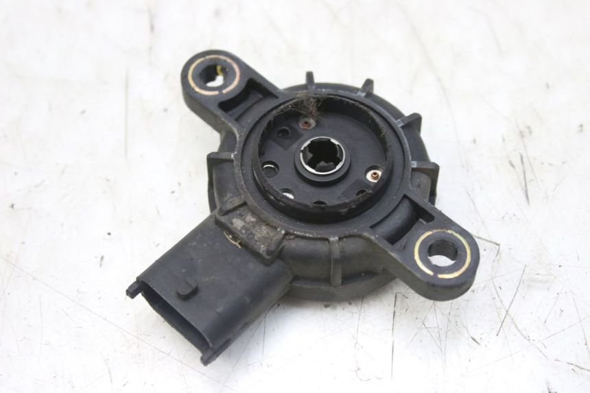 photo de RELÉ ELÉTRICO PIAGGIO MP3 RL 250 (2006 - 2010) - Detalhe da peça