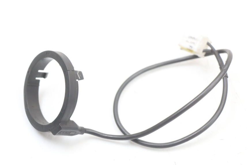 photo de RELÉ ELÉTRICO PIAGGIO MP3 125 (2006 - 2014) - Detalhe da peça
