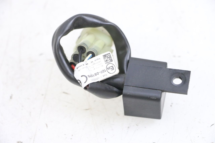 photo de RELÉ ELÉTRICO PIAGGIO MP3 500 (2016 - 2018) - Zoom do estado de desgaste