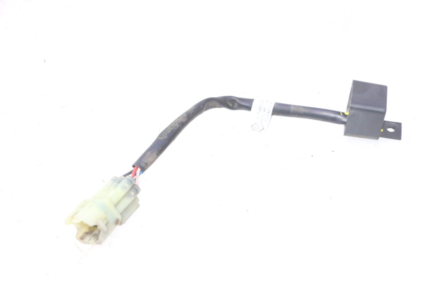 photo de RELÉ ELÉTRICO PIAGGIO MP3 500 (2016 - 2018) - Detalhe da peça