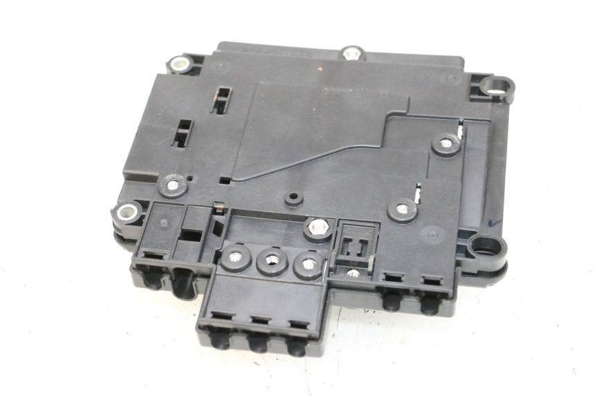 photo de RELÉ ELÉTRICO YAMAHA NEO'S CORE 1 (2022 - 2026) - Detalhe da peça