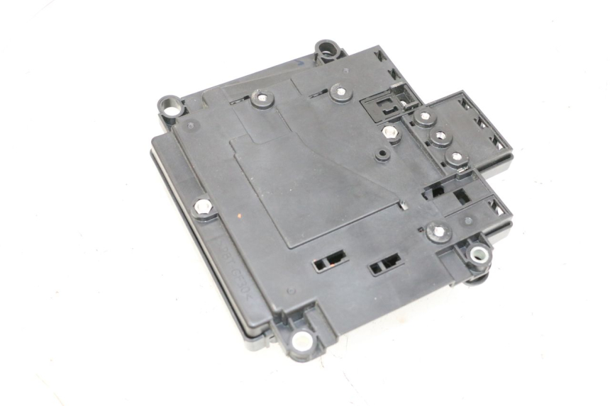 photo de RELÉ ELÉTRICO YAMAHA NEO'S CORE 1 (2022 - 2026) - Zoom do estado de desgaste