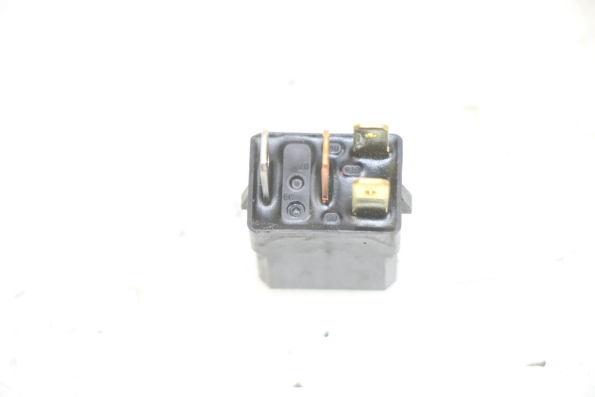 photo de RELÉ ELÉTRICO YAMAHA NEOS NEO'S 4T 50 (2008 - 2016) - Detalhe da peça