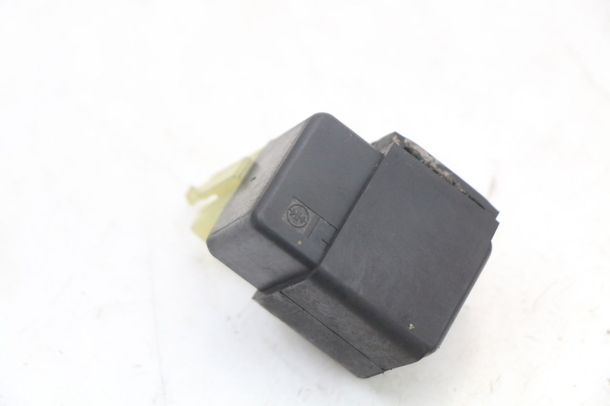photo de RELÉ ELÉTRICO HONDA NTV DEAUVILLE 650 (1998 - 2001) - Ampliação técnica