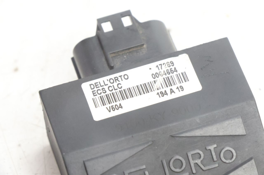 photo de RELÉ ELÉTRICO JM MOTORS OLDIES 4T 50 (2010 - 2020) - Detalhe da peça