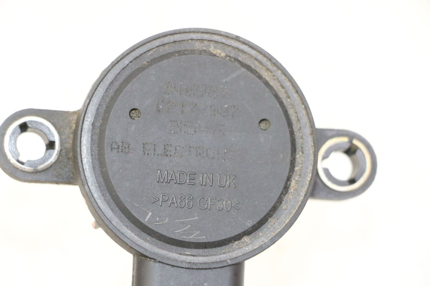 photo de RELÉ ELÉTRICO PIAGGIO MP3 125 (2006 - 2014) - Detalhe da peça