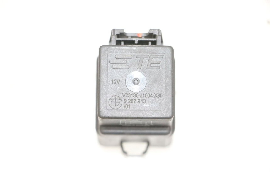 photo de RELÉ ELÉTRICO BMW R GS 1250 (2021 - 2024) - Zoom do estado de desgaste