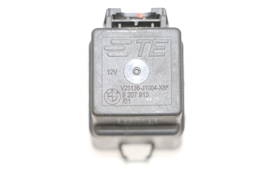 photo de RELÉ ELÉTRICO BMW R GS 1250 (2021 - 2024) - Outro ângulo de visão