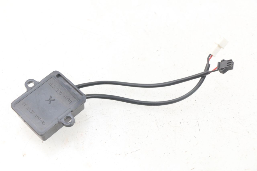 photo de RELÉ ELÉTRICO RED ELECTRIC RED E PRO 1 (2017 - 2019) - Detalhe da peça
