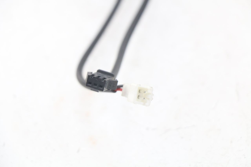 photo de RELÉ ELÉTRICO RED ELECTRIC RED E PRO 1 (2017 - 2019) - Zoom do estado de desgaste
