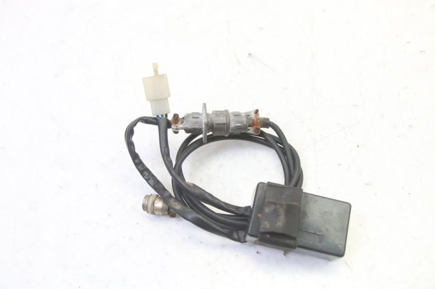 photo de RELÉ ELÉTRICO HYTRACK S 150 (2003 - 2011) - Estado da superfície