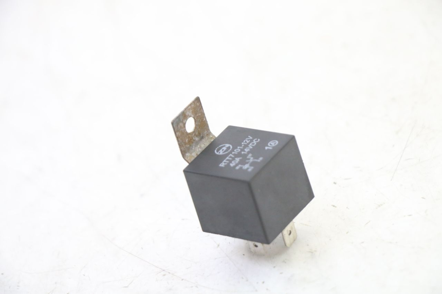 photo de RELÉ ELÉTRICO HONDA ST PAN EUROPEAN 1300 (2002 - 2013) - Vista principal