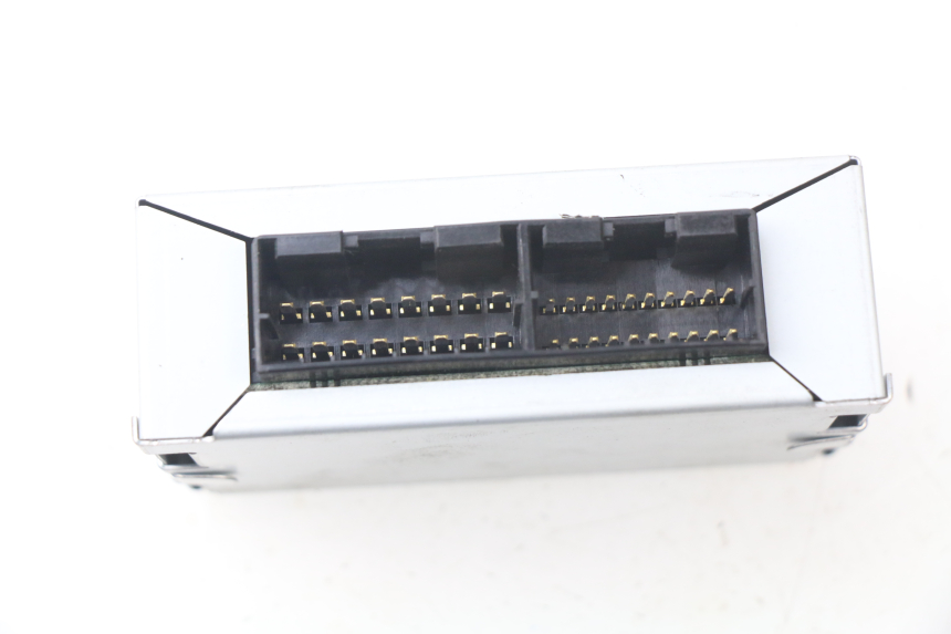 photo de RELÉ ELÉTRICO YAMAHA TDM ABS 900 (2002 - 2014) - Detalhe da peça