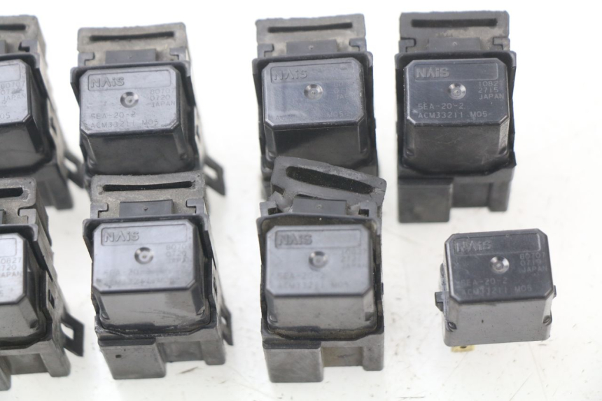 photo de RELÉ ELÉTRICO YAMAHA TDM ABS 900 (2002 - 2014) - Vista geral