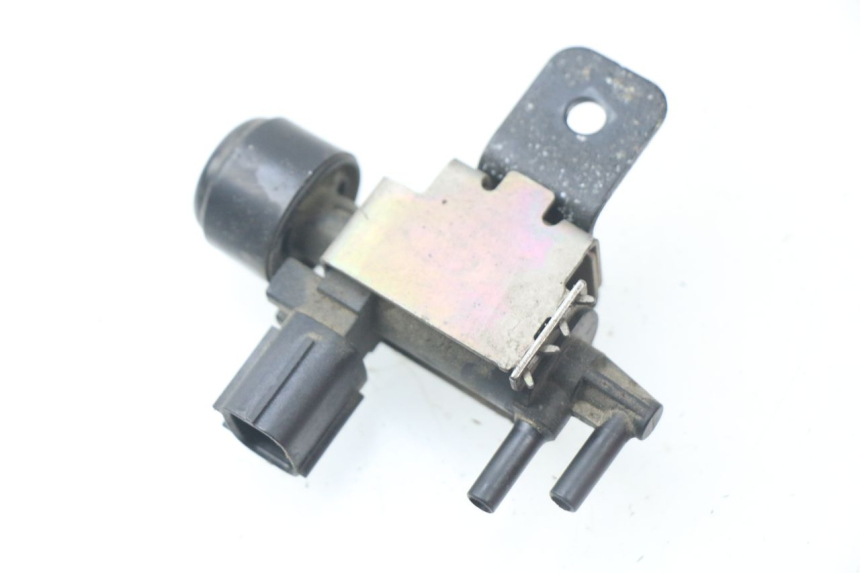 photo de RELÉ ELÉTRICO YAMAHA TDM ABS 900 (2002 - 2014) - Outro ângulo de visão