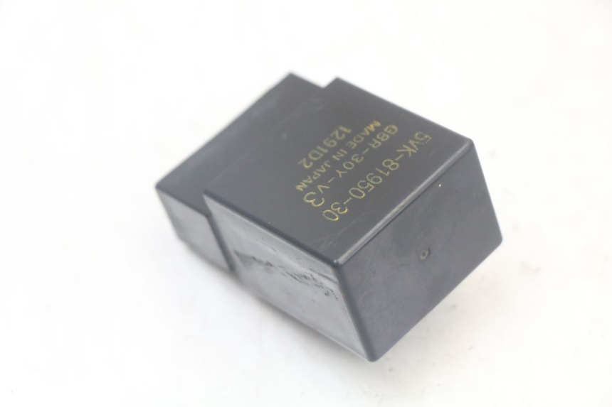 photo de RELÉ ELÉTRICO YAMAHA TDM ABS 900 (2002 - 2014) - Detalhe da peça