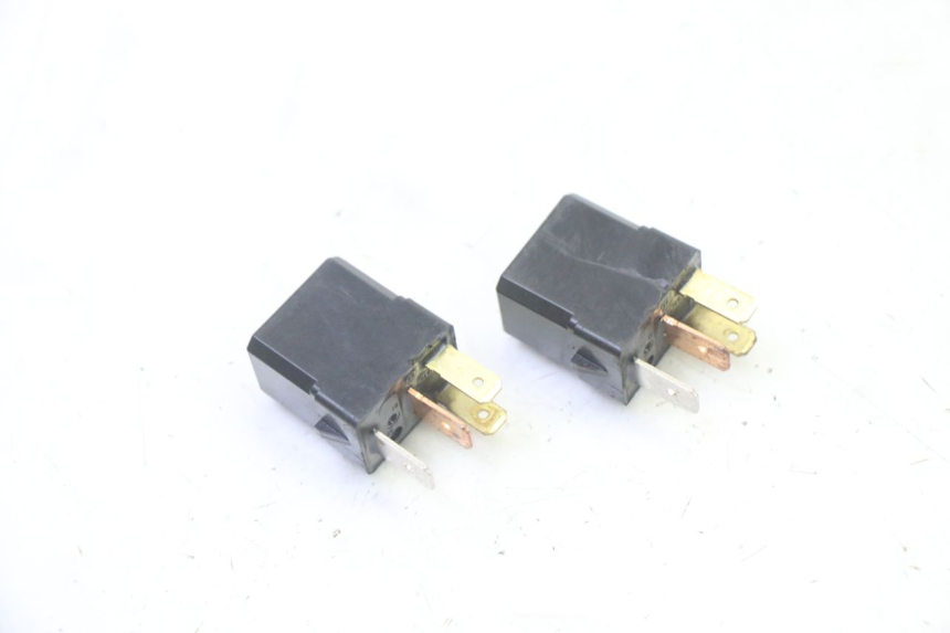 photo de RELÉ ELÉTRICO YAMAHA TDM ABS 900 (2002 - 2014) - Vista principal