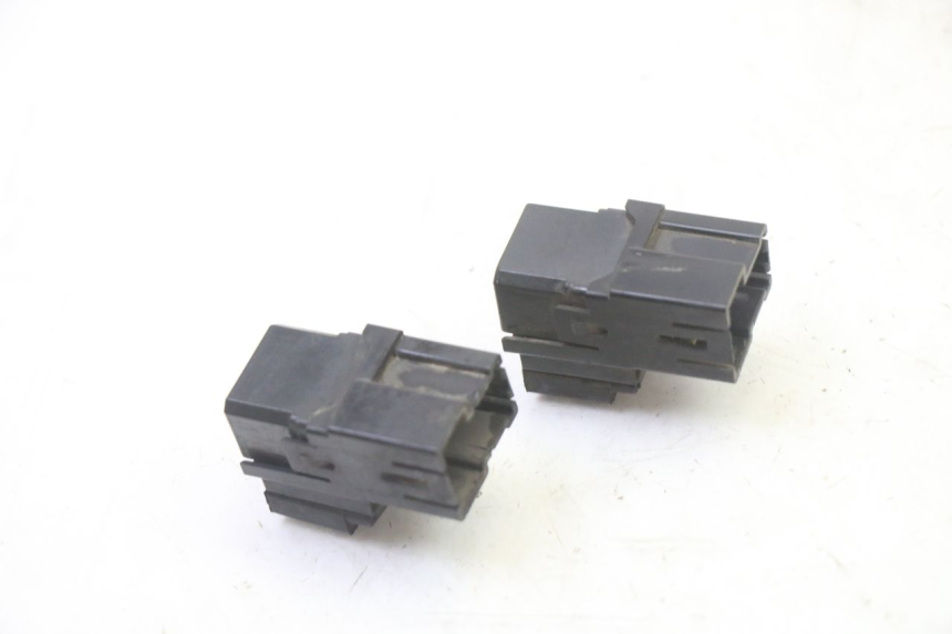 photo de RELÉ ELÉTRICO YAMAHA TDM ABS 900 (2002 - 2014) - Zoom do estado de desgaste